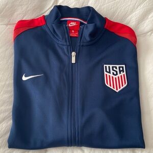 NWT Nike/USA logo zipper, long sleeve sweater, size XL